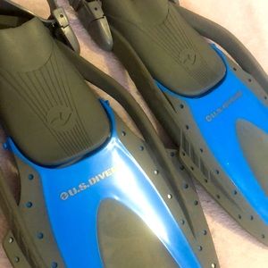 US Divers scuba & snorkeling fins with bag
